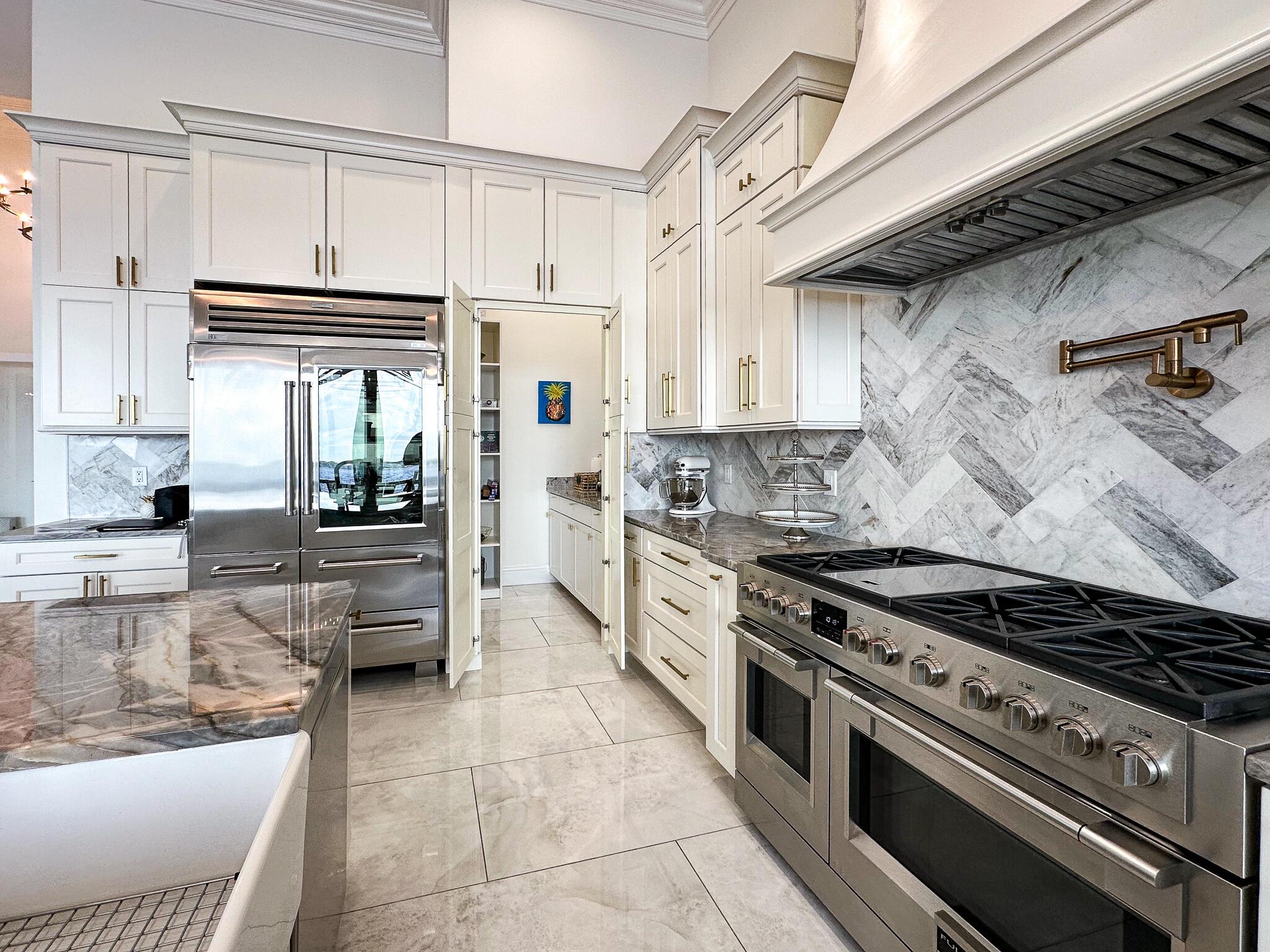 Glutchs - Residential