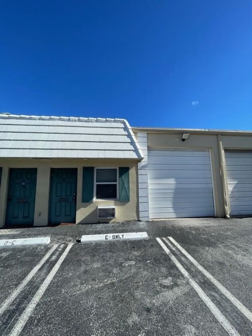 Photo of 1451 SW 12th Avenue #C, Pompano Beach, FL 33069 (MLS # F10413846)