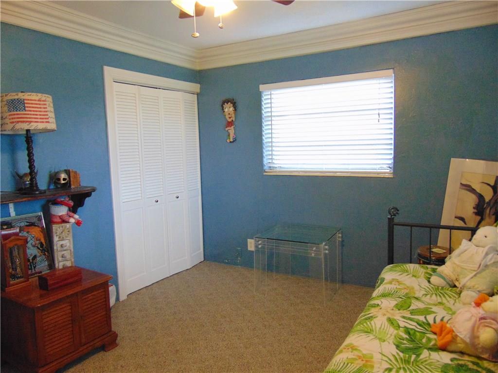 Broadview Country Club Es - Residential