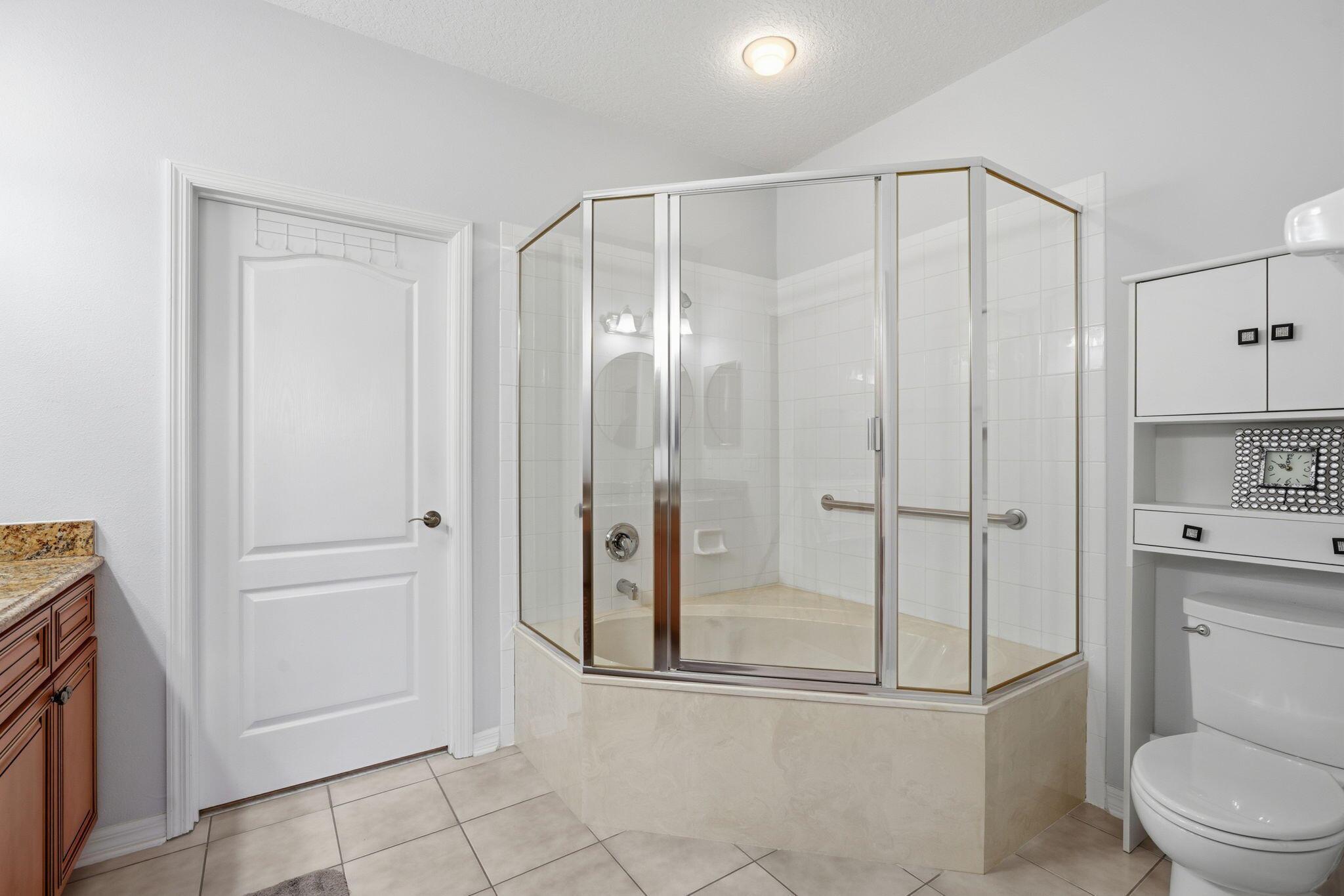 HARBOUR ISLES AT LAKE CHA - Residential Lease