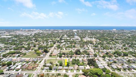 417 SW 8th Avenue Delray Beach FL 33444