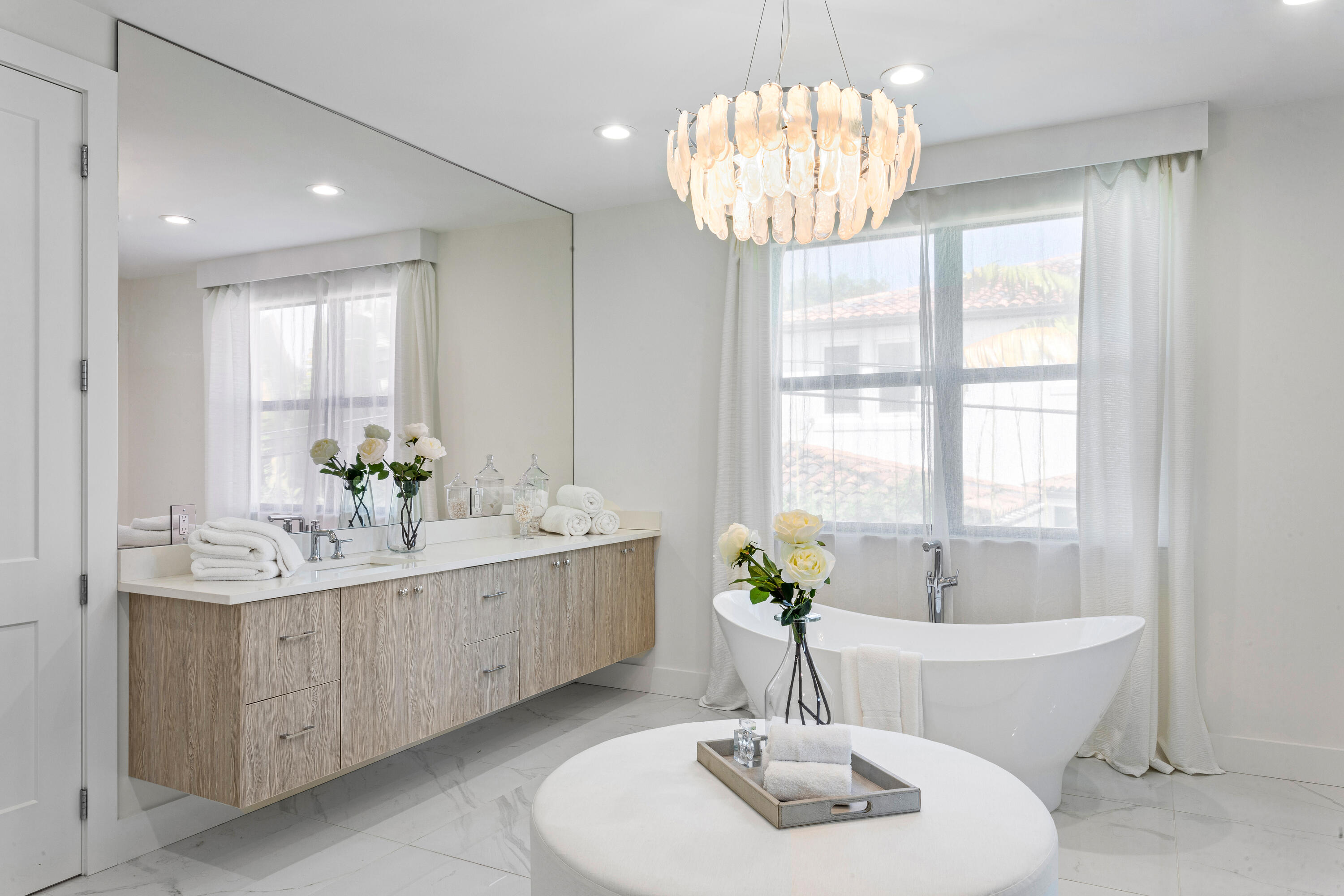 CONFERENCE RIDGE - Residential