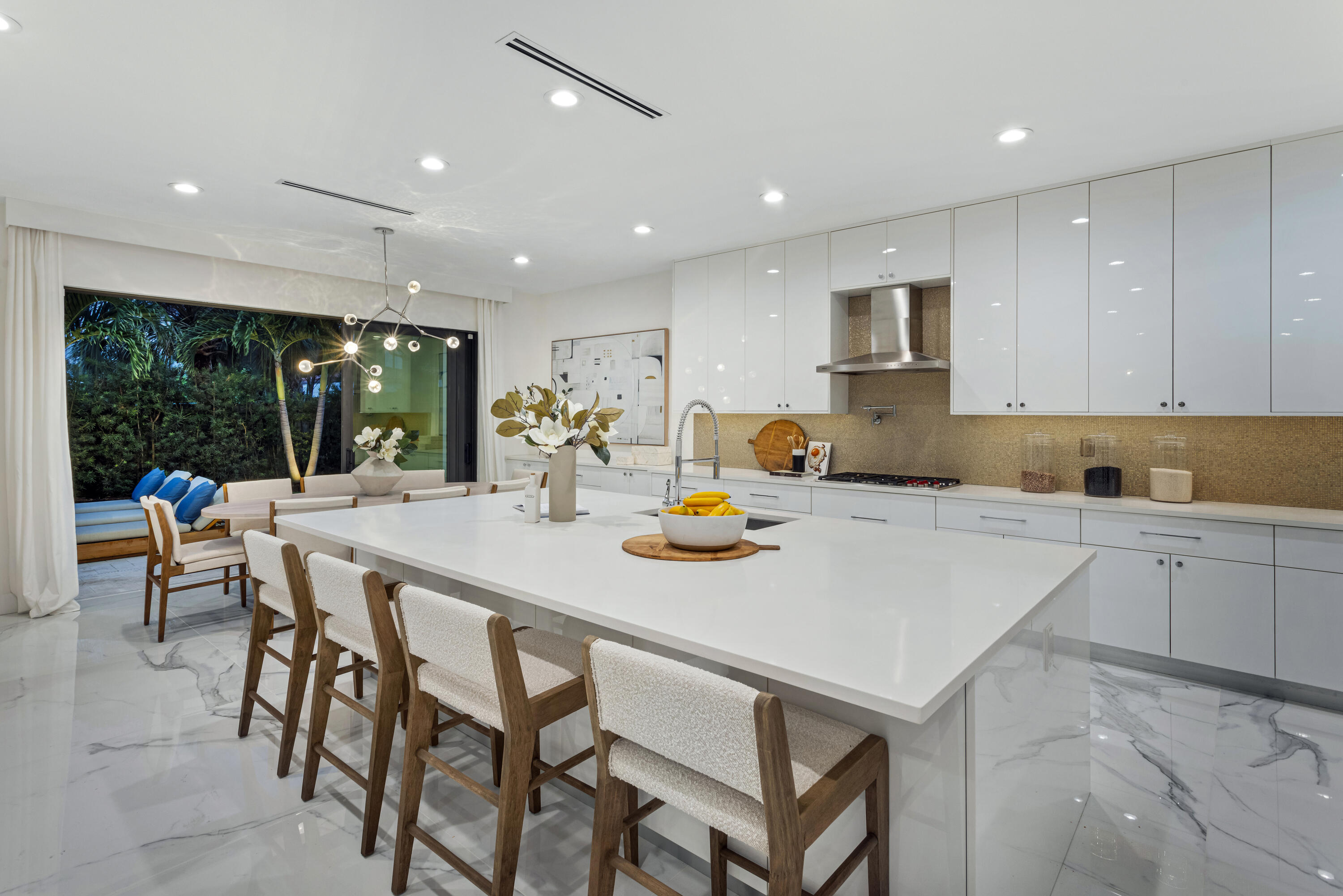 CONFERENCE RIDGE - Residential