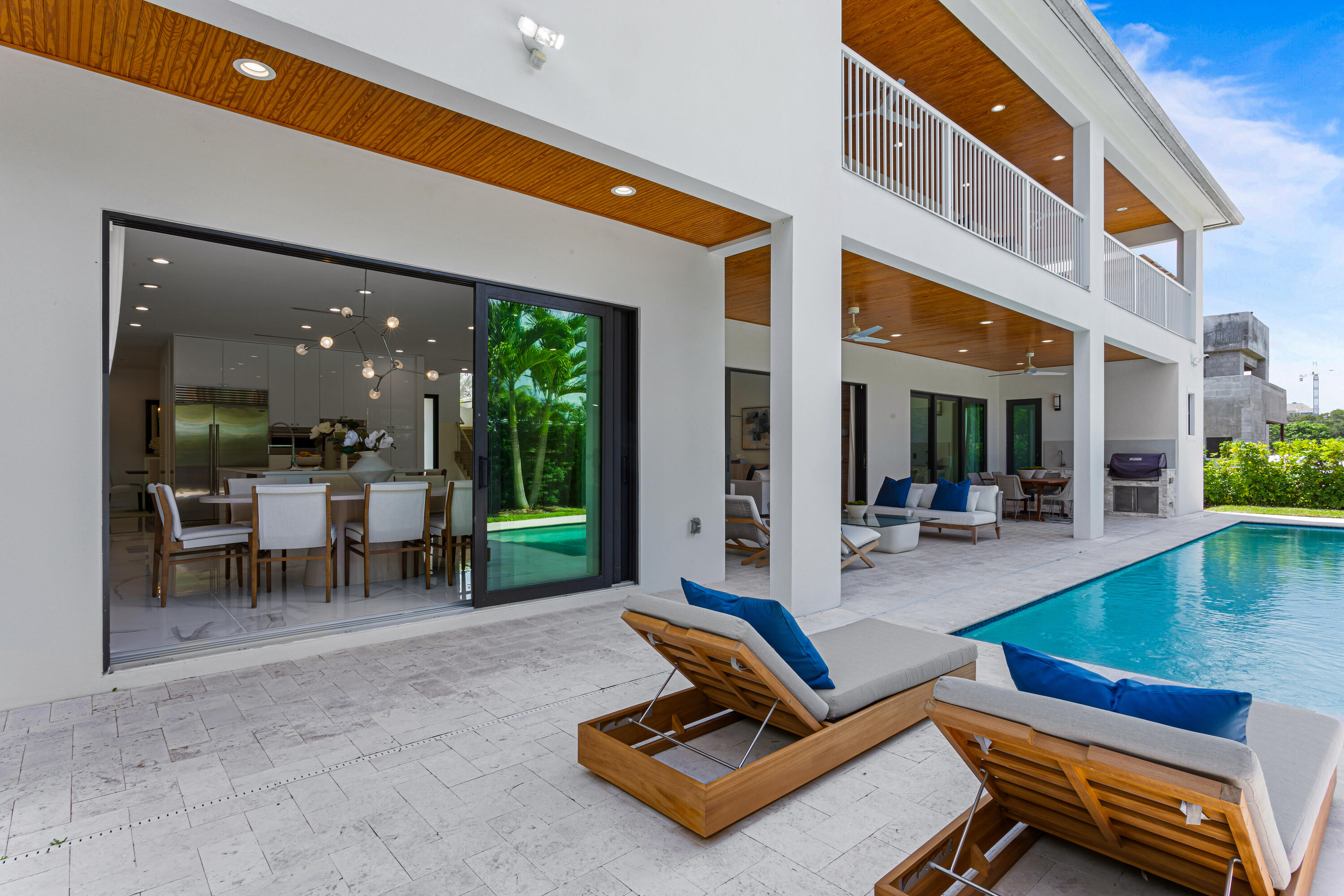 CONFERENCE RIDGE - Residential