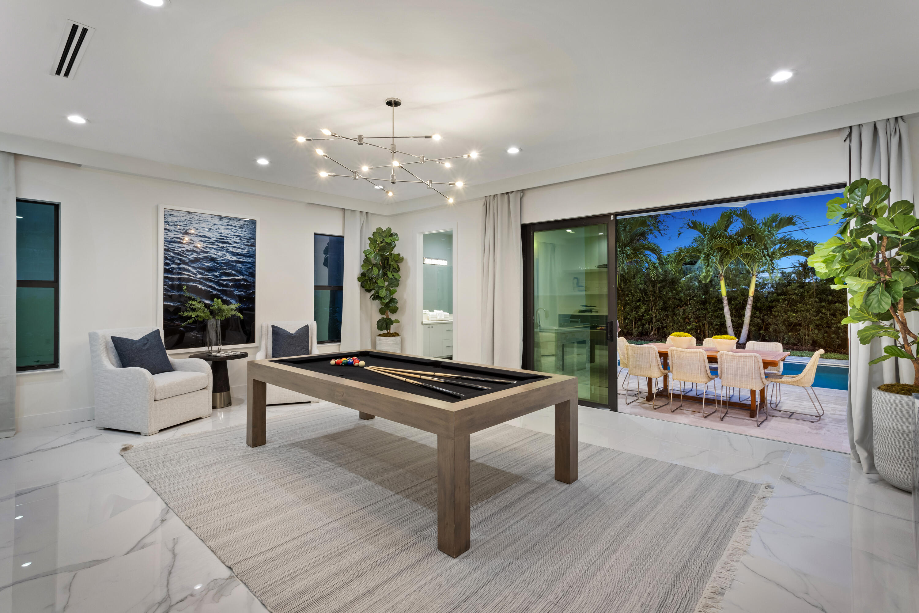 CONFERENCE RIDGE - Residential