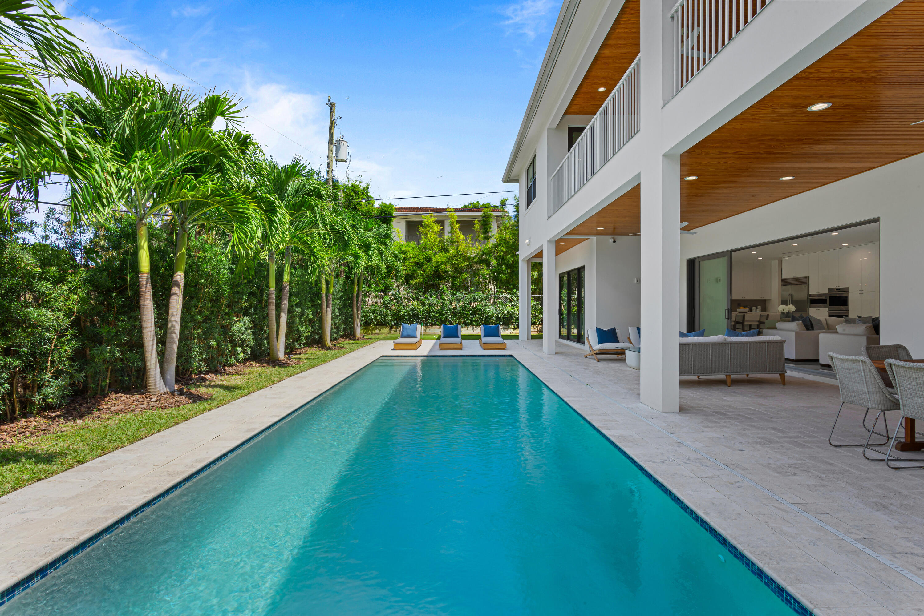 CONFERENCE RIDGE - Residential