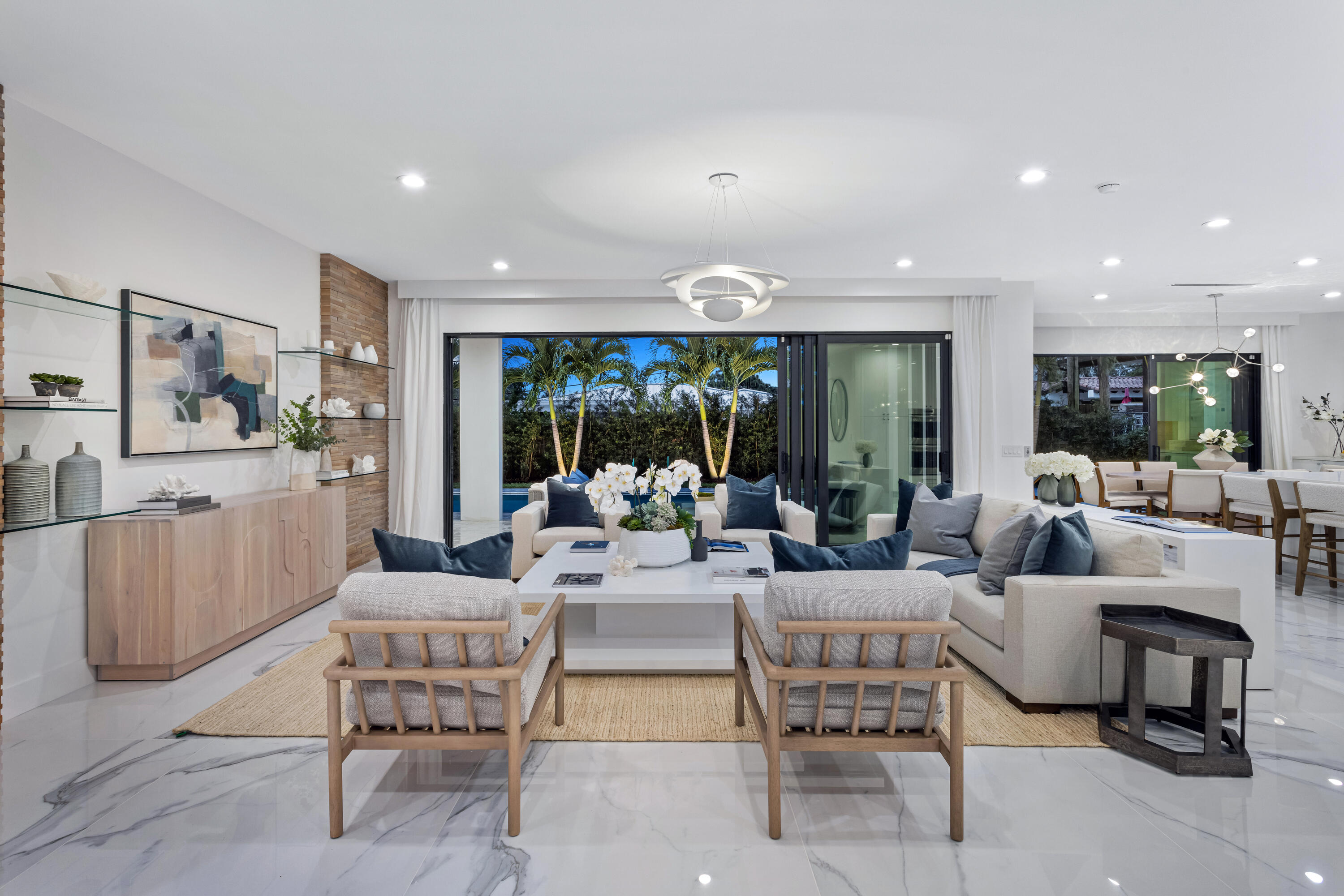 CONFERENCE RIDGE - Residential