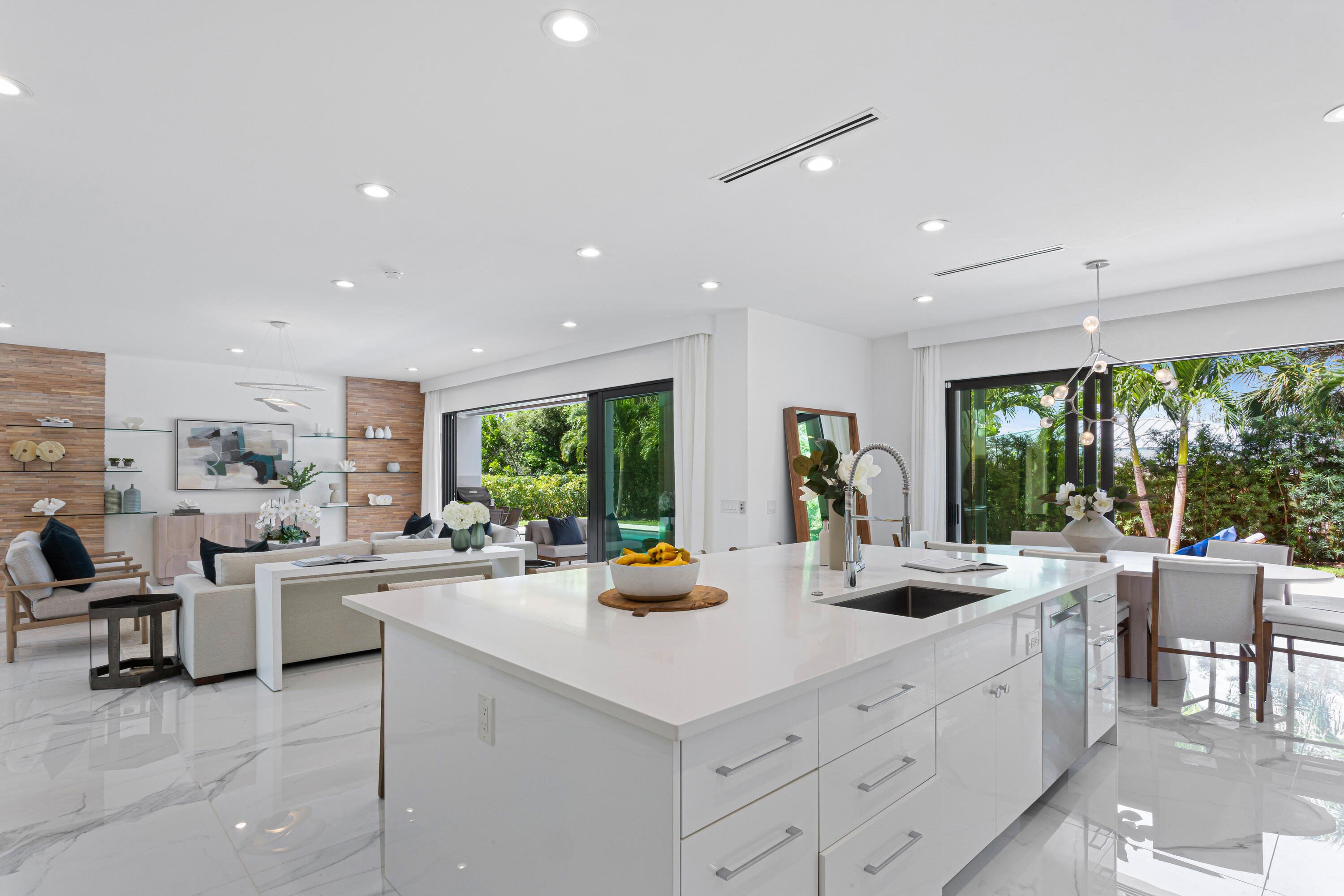 CONFERENCE RIDGE - Residential