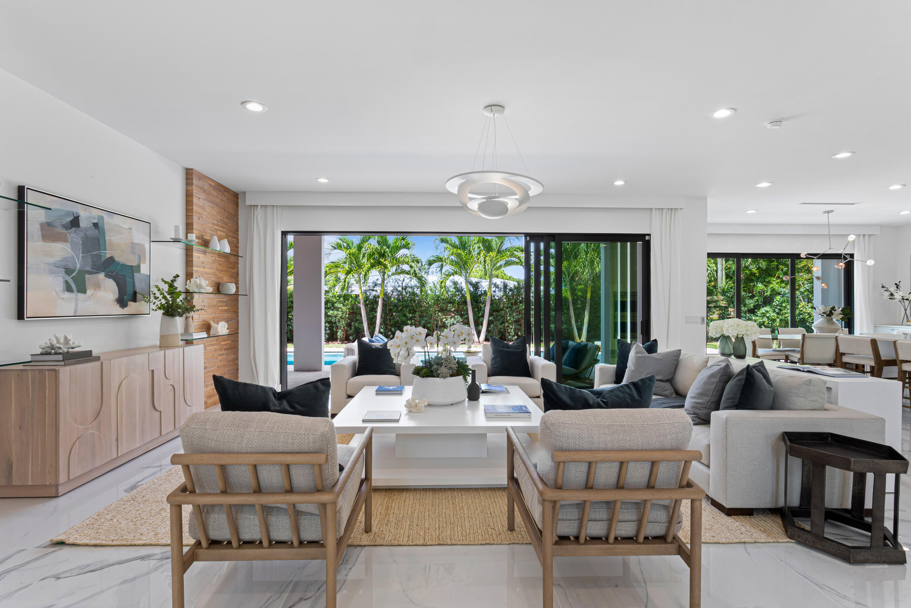 CONFERENCE RIDGE - Residential