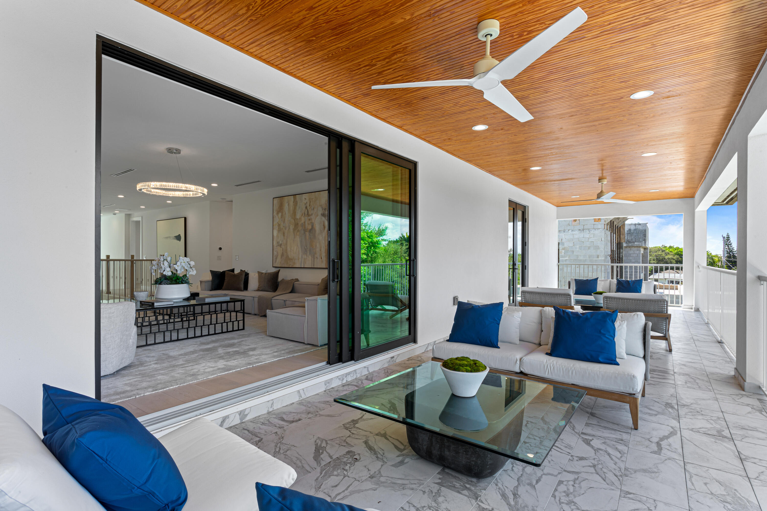 CONFERENCE RIDGE - Residential