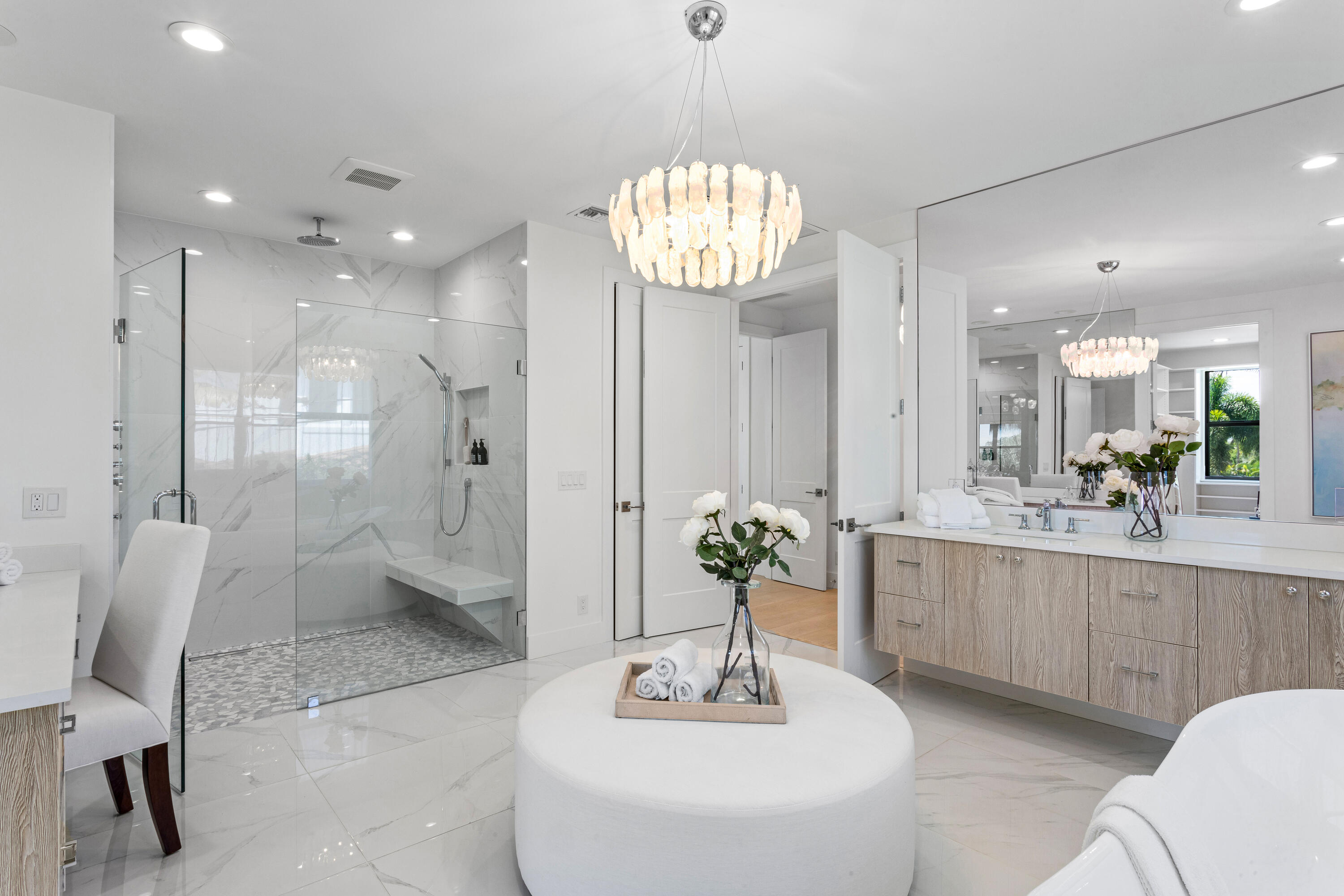 CONFERENCE RIDGE - Residential