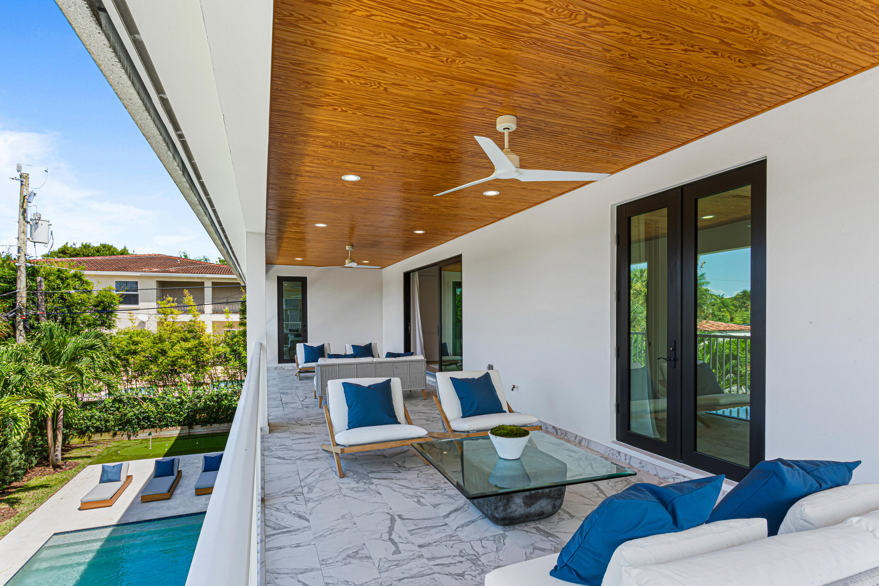 CONFERENCE RIDGE - Residential