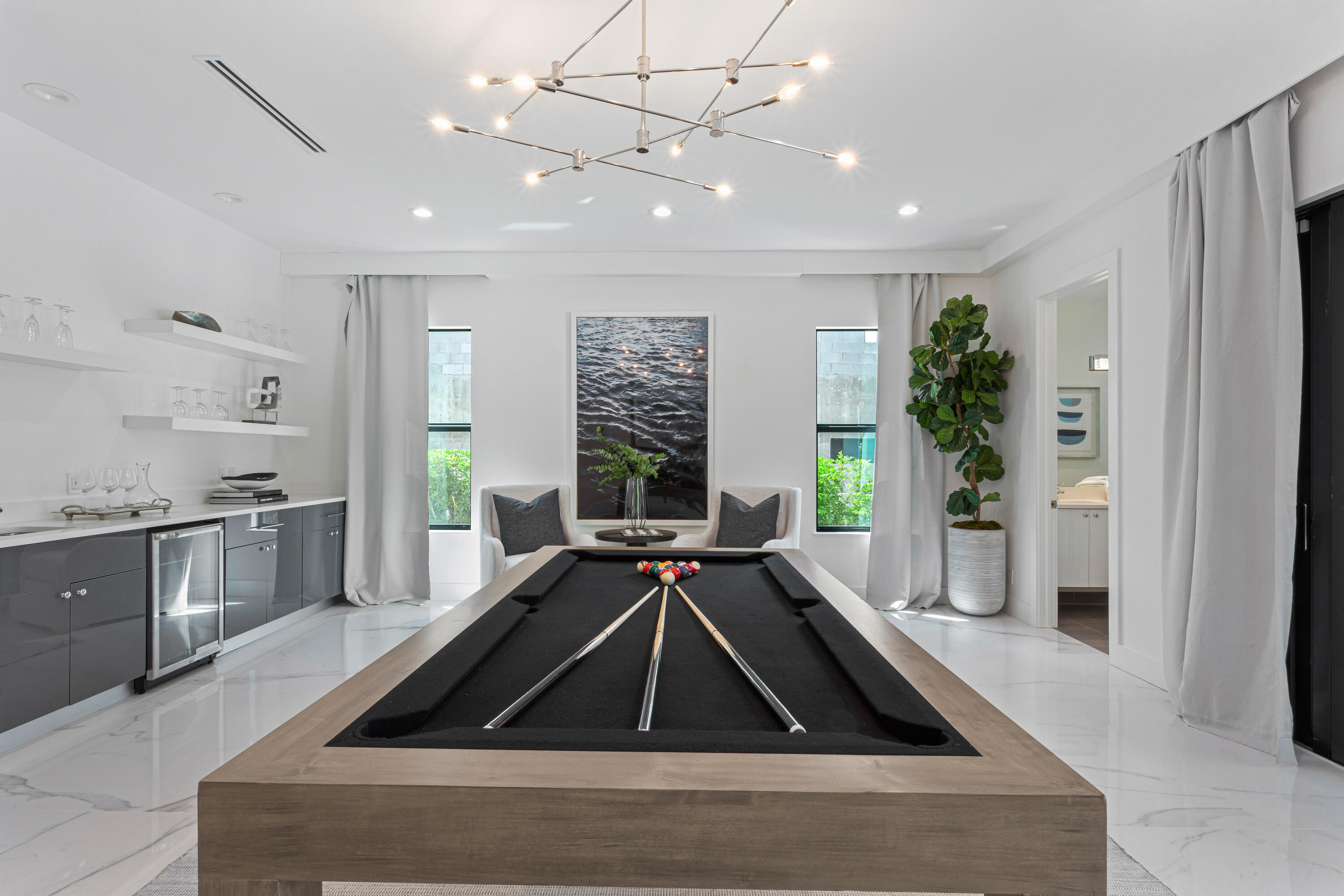 CONFERENCE RIDGE - Residential