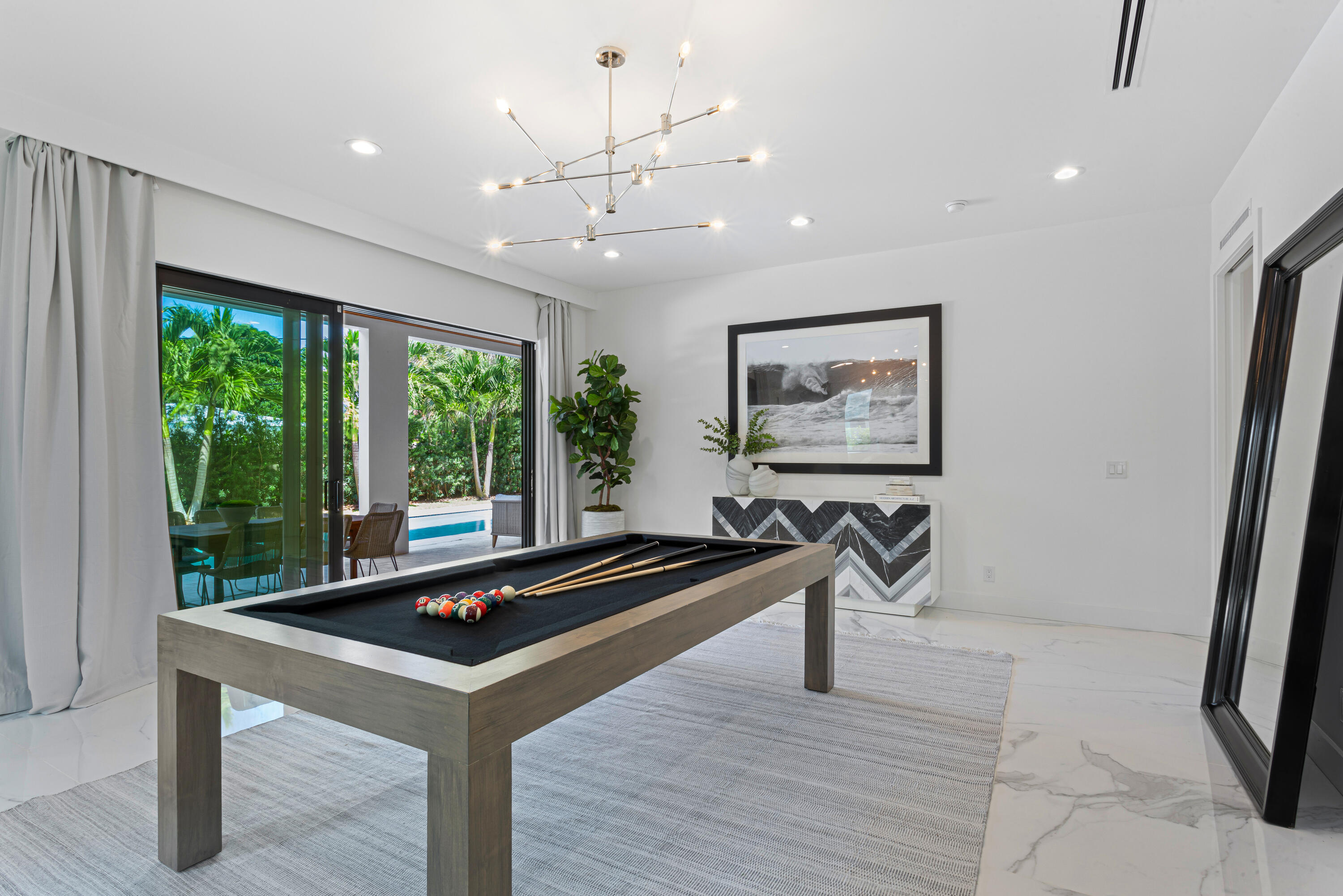 CONFERENCE RIDGE - Residential