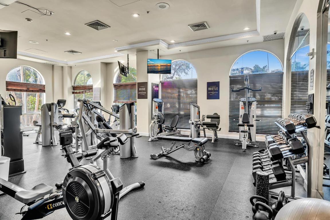 MONTECITO PALM BEACH CONDOMINIUM - Residential