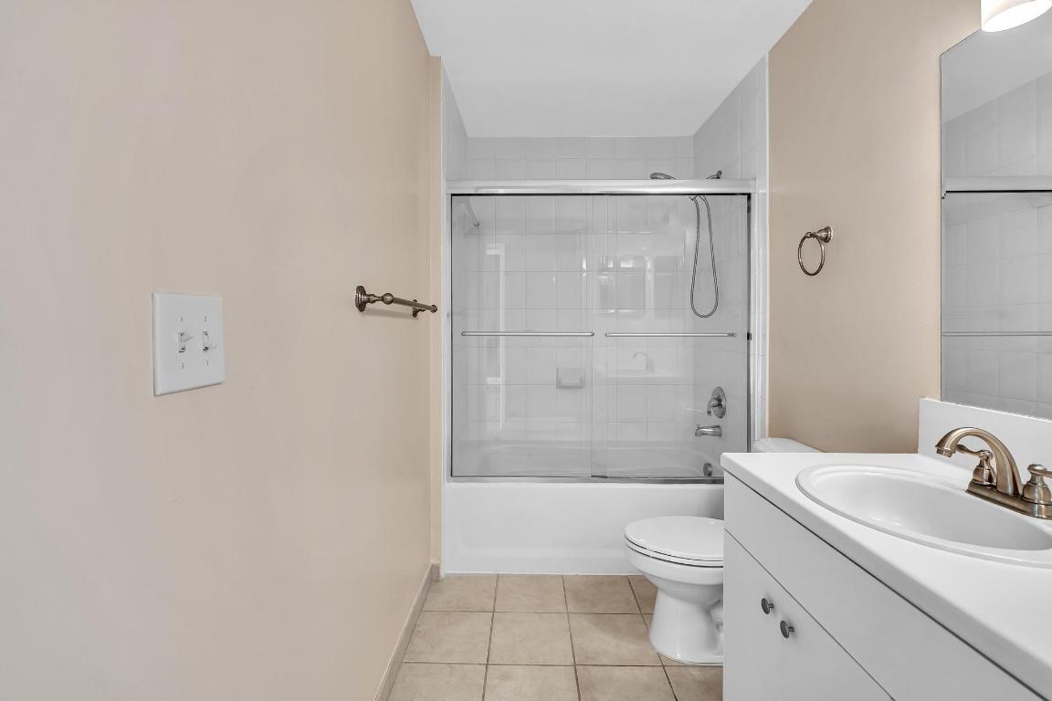 MONTECITO PALM BEACH CONDOMINIUM - Residential