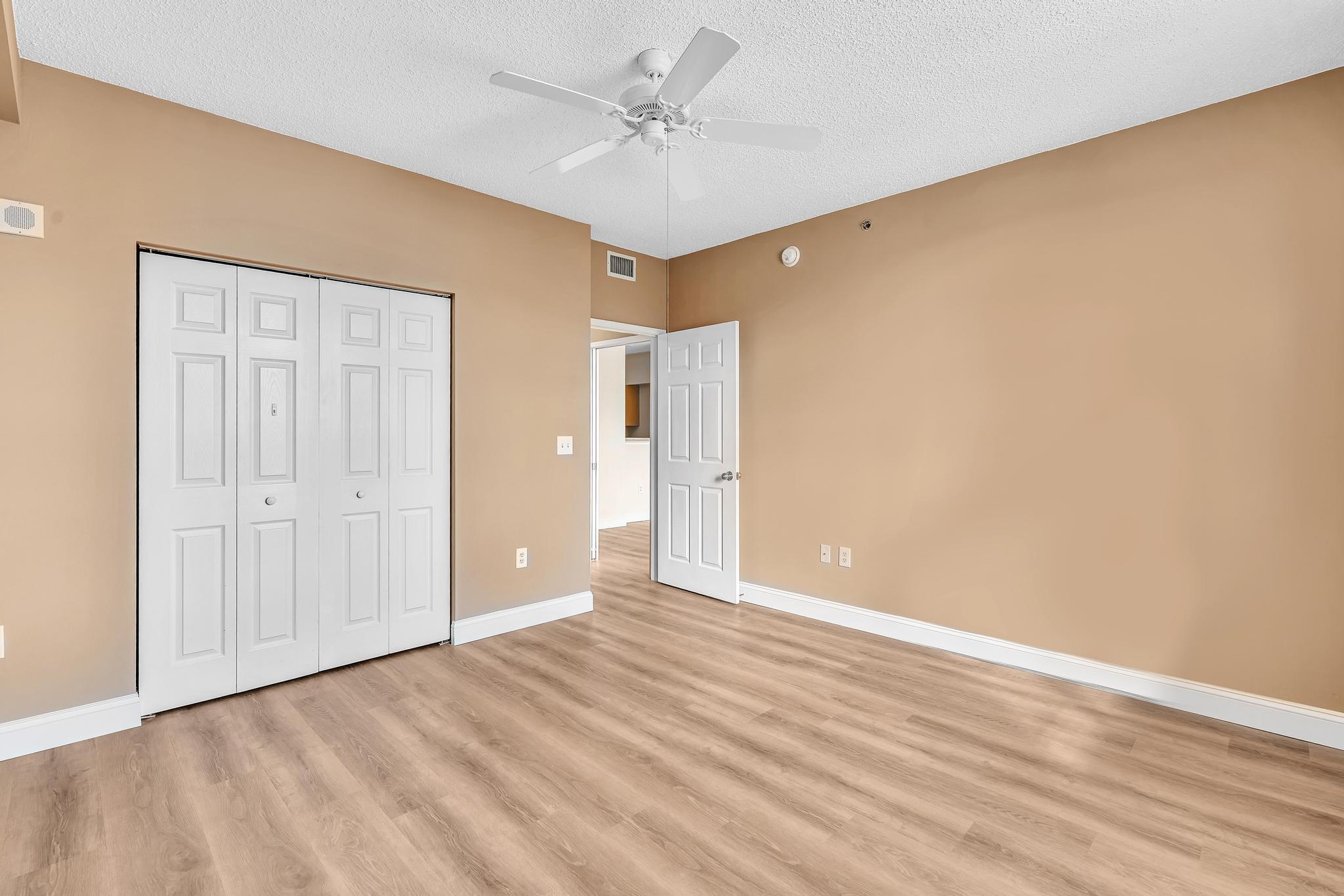 MONTECITO PALM BEACH CONDOMINIUM - Residential