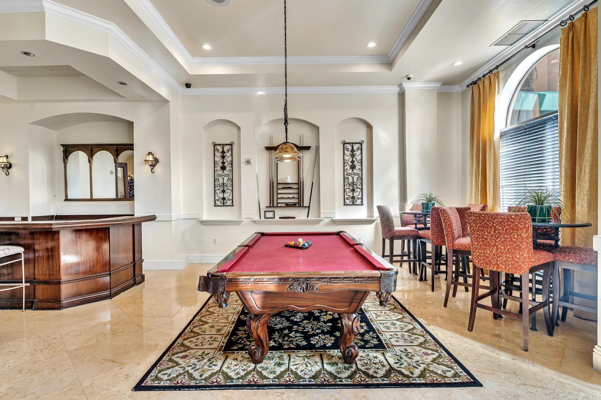 MONTECITO PALM BEACH CONDOMINIUM - Residential