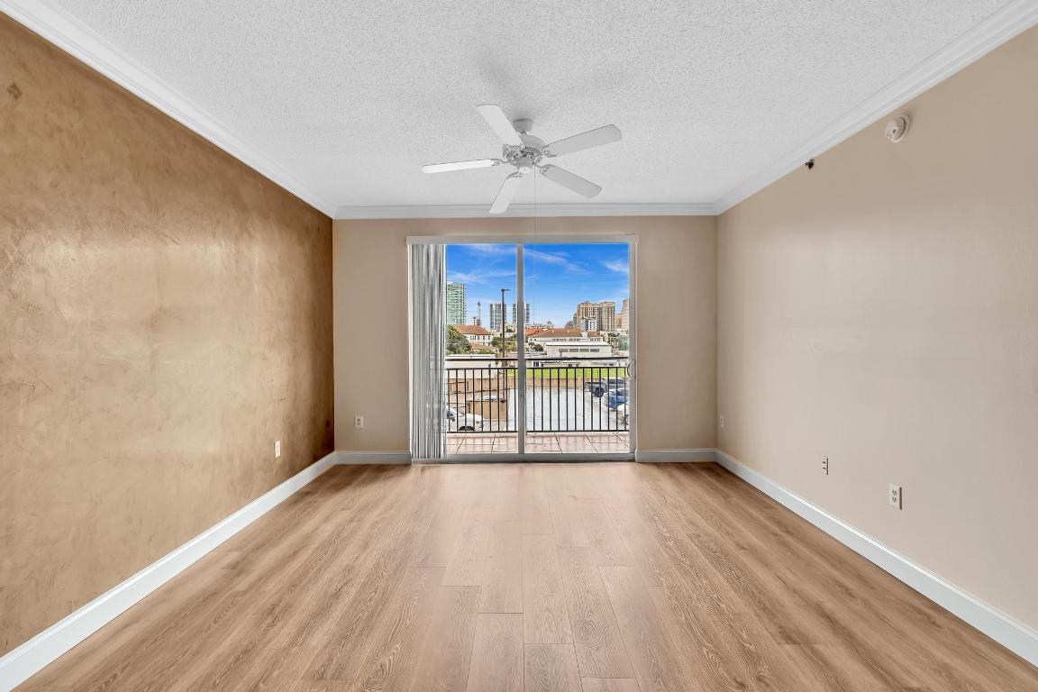 MONTECITO PALM BEACH CONDOMINIUM - Residential