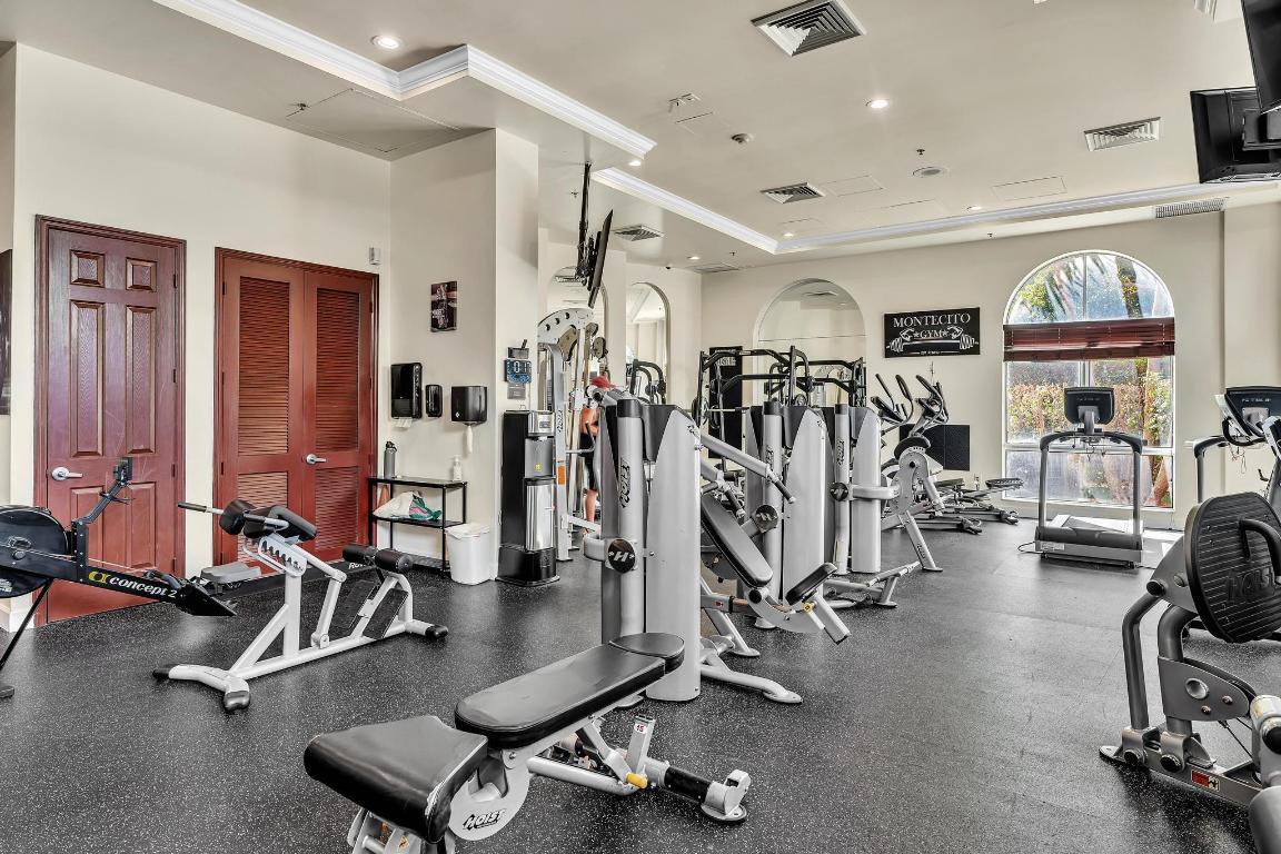 MONTECITO PALM BEACH CONDOMINIUM - Residential