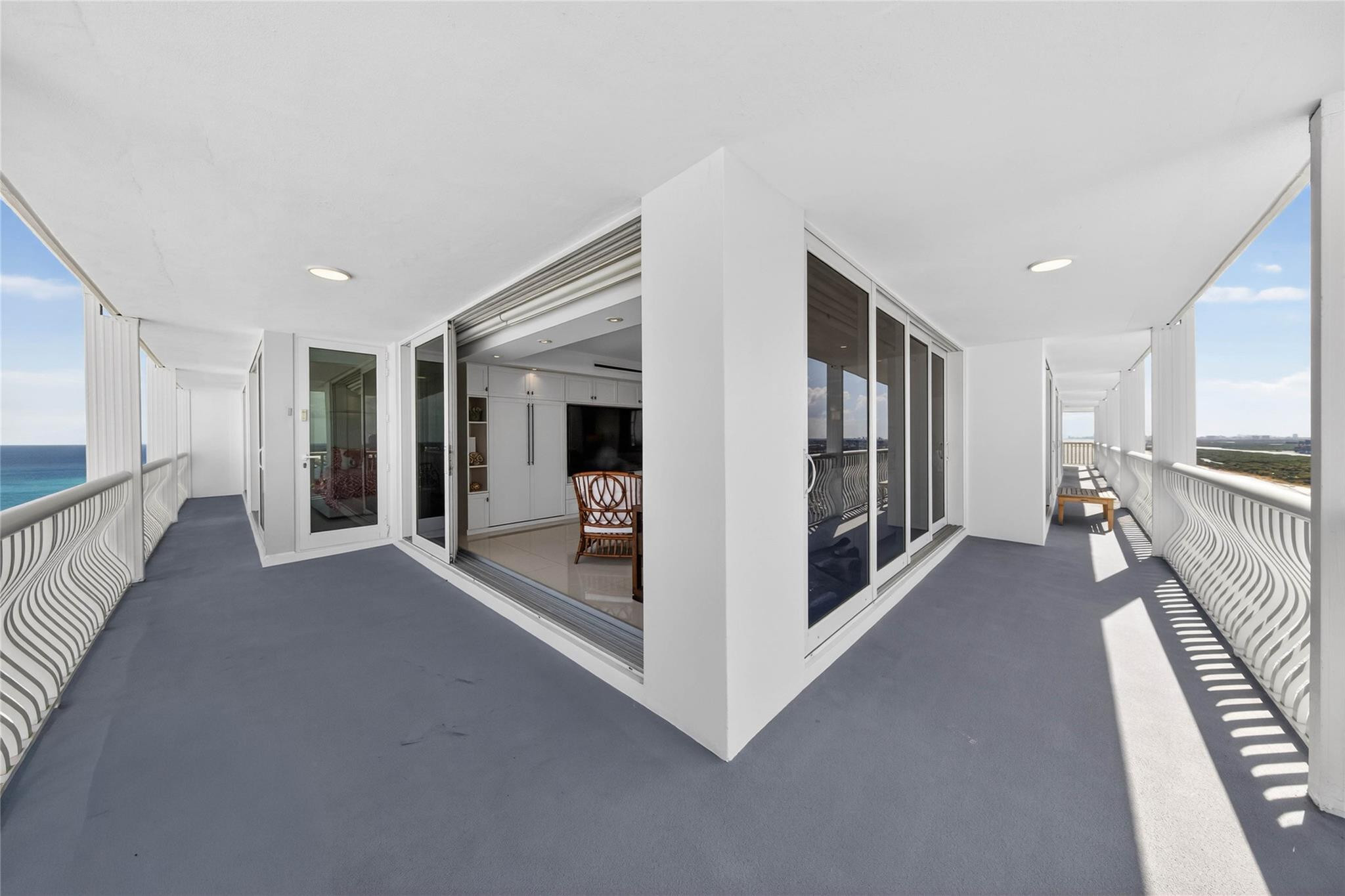 Point of Americas II - Residential