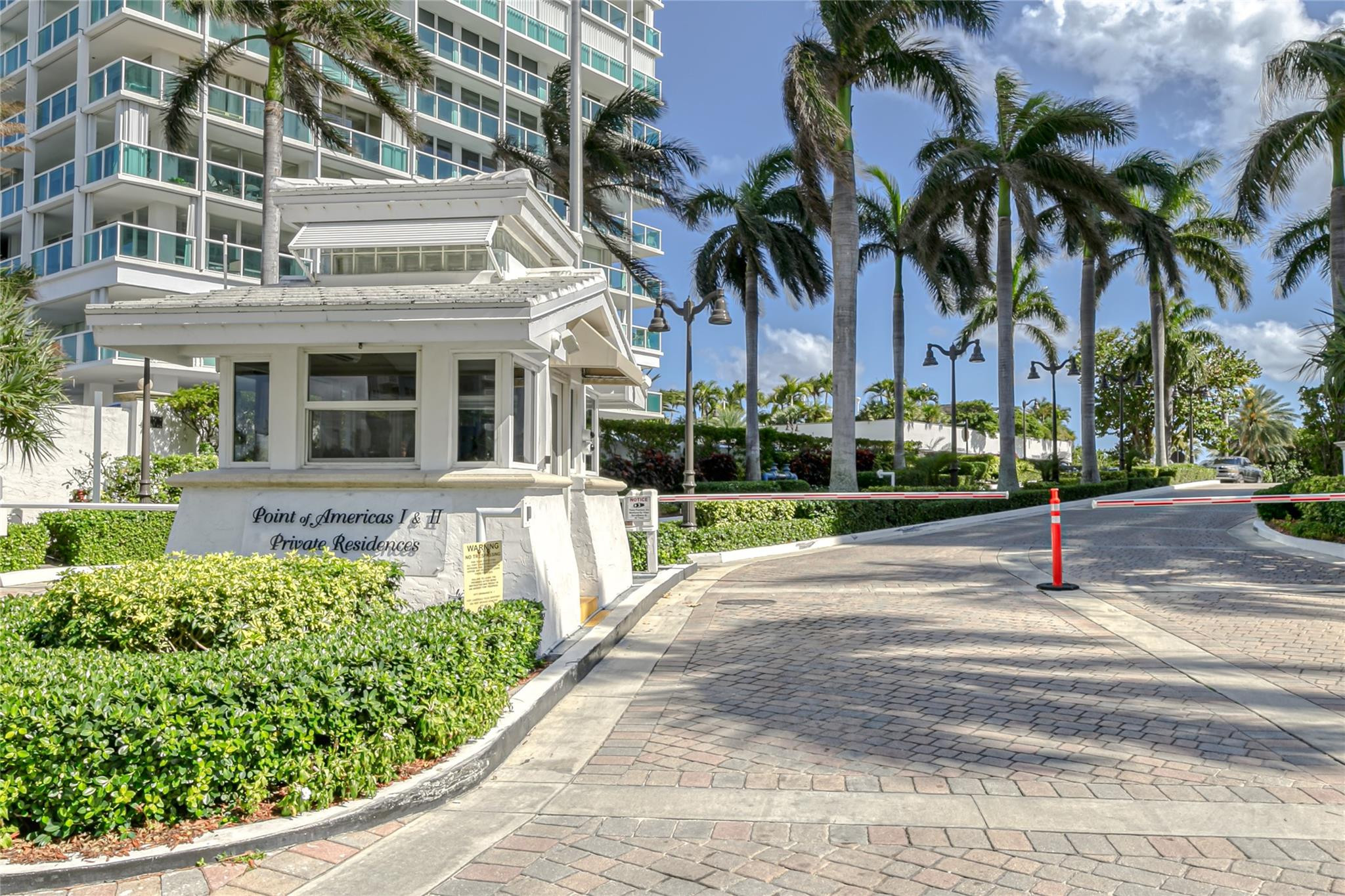 Point of Americas II - Residential