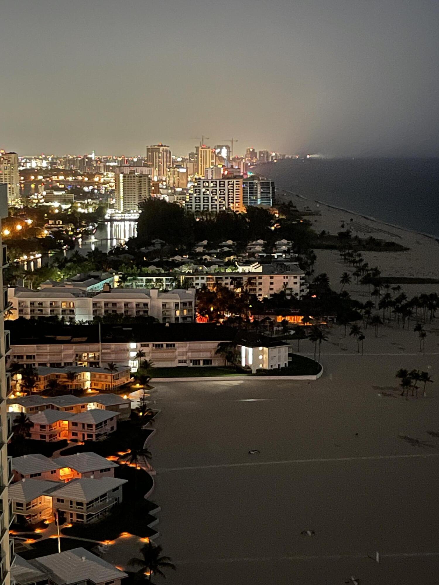 Point of Americas II - Residential