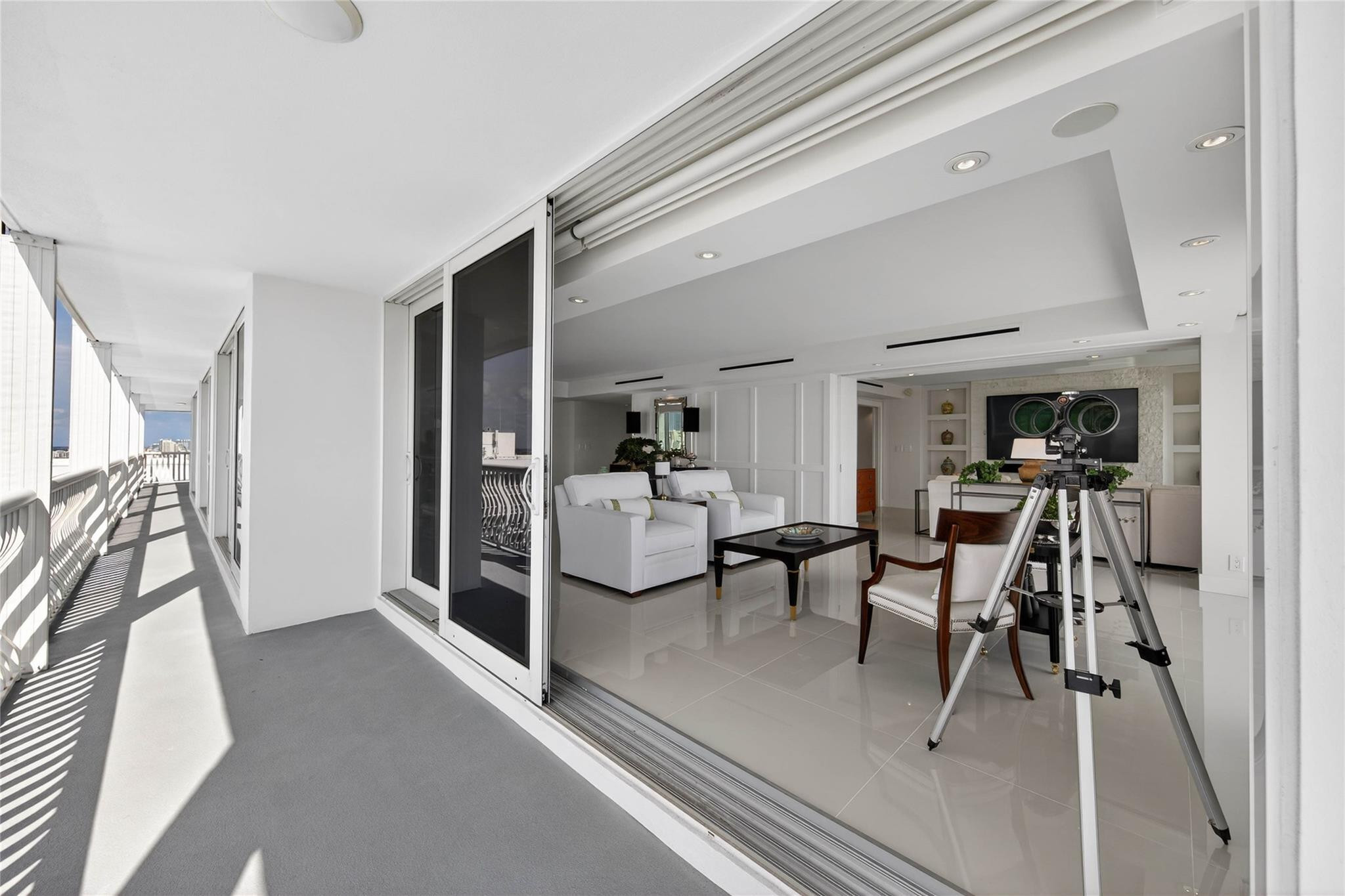 Point of Americas II - Residential