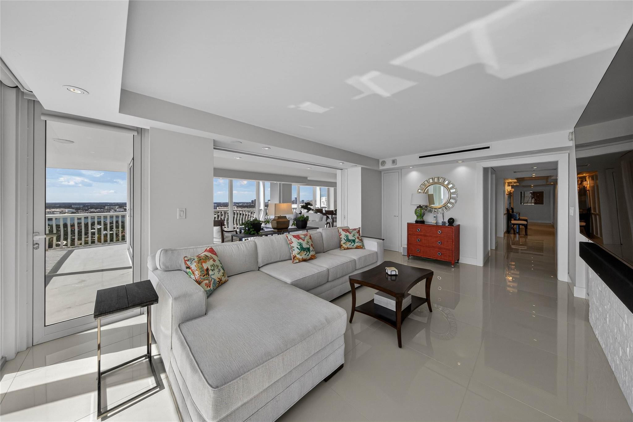 Point of Americas II - Residential