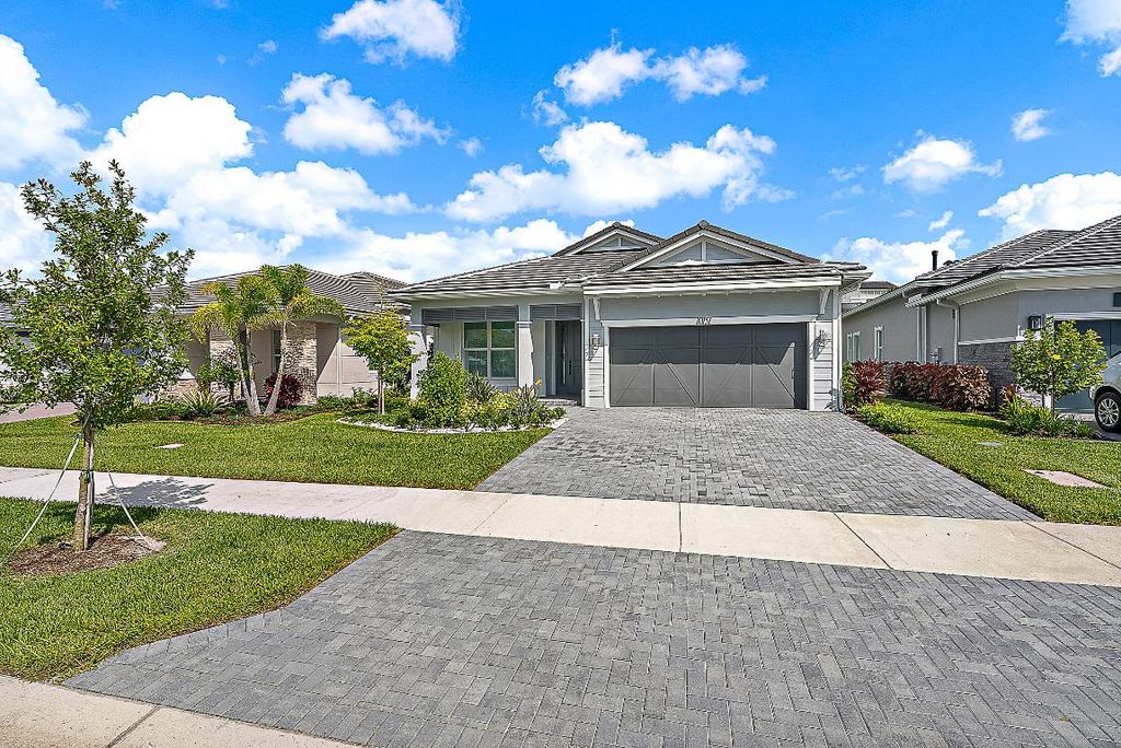 Photo of 10151 Driftwood Way, Palm Beach Gardens, FL 33412 (MLS # R11120956)