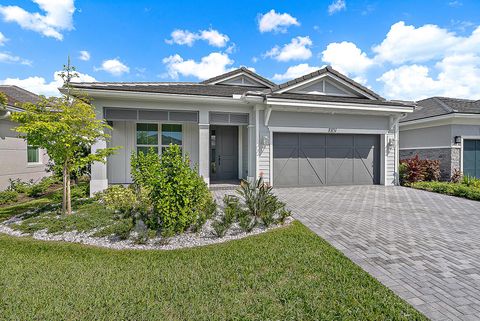 10151 Driftwood Way Palm Beach Gardens FL 33412
