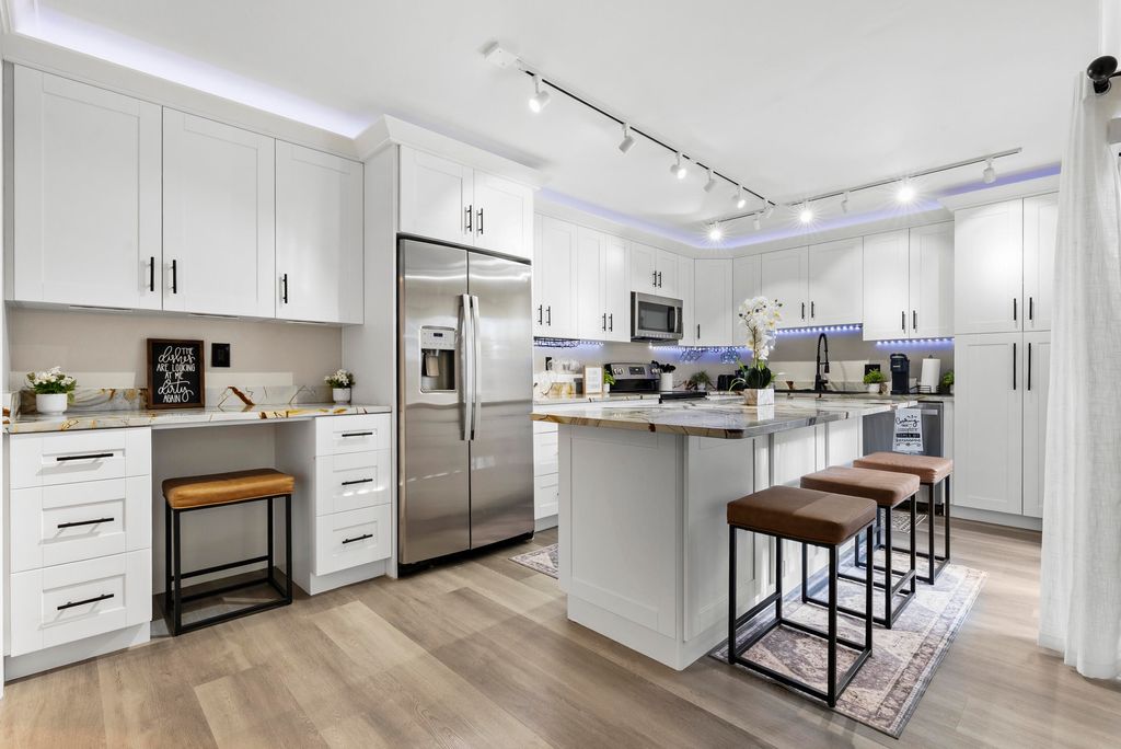 Photo of 2949 SW 22nd Avenue #27a, Delray Beach, FL 33445 (MLS # R11144766)