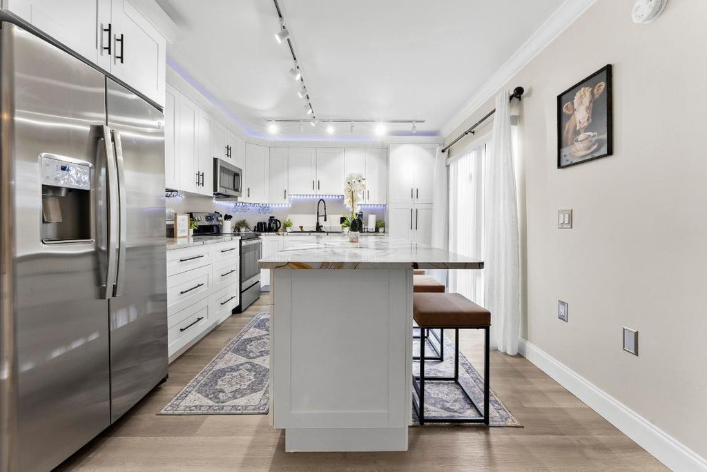 Photo of 2949 SW 22nd Avenue #27a, Delray Beach, FL 33445 (MLS # R11144766)