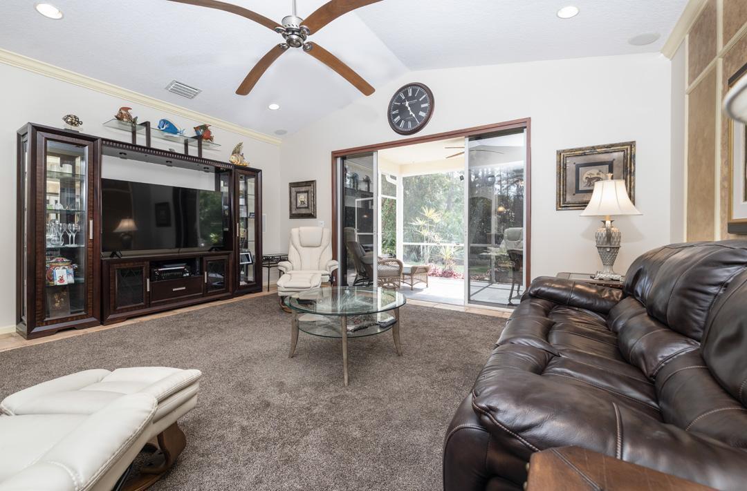 JENSEN BEACH COUNTRY CLUB - Residential