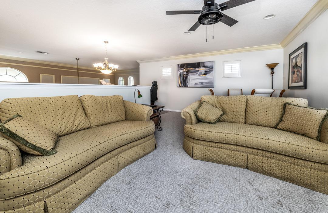 JENSEN BEACH COUNTRY CLUB - Residential