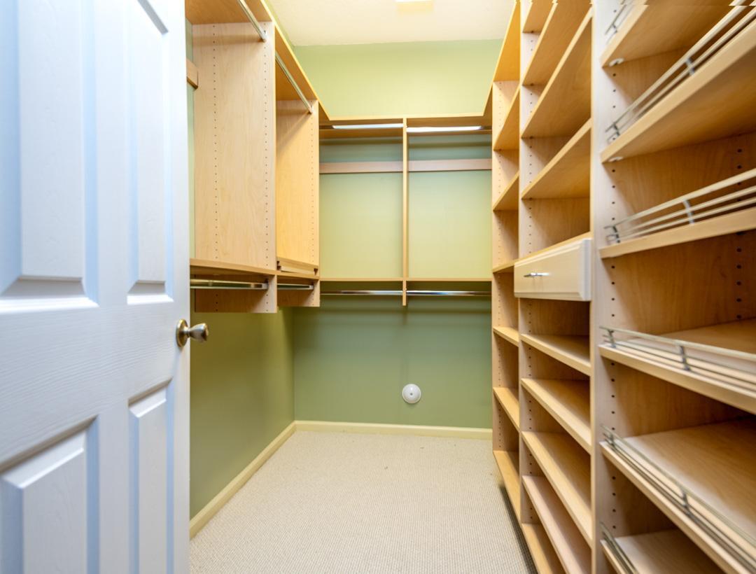 JENSEN BEACH COUNTRY CLUB - Residential