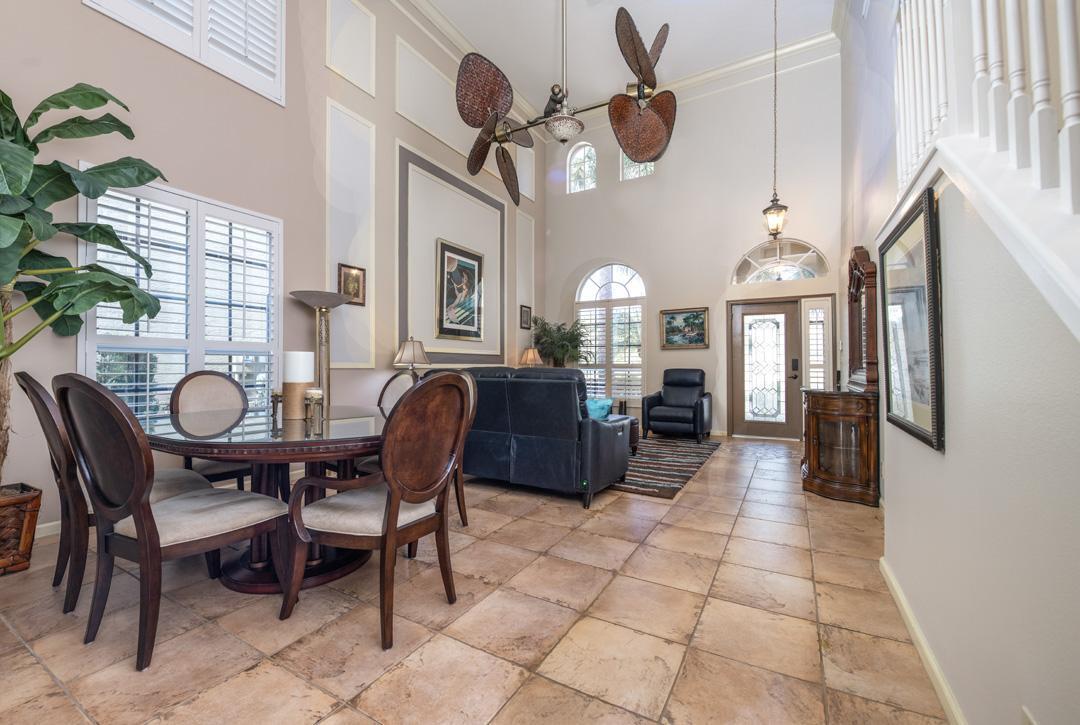 258 NW Red Cedar Street