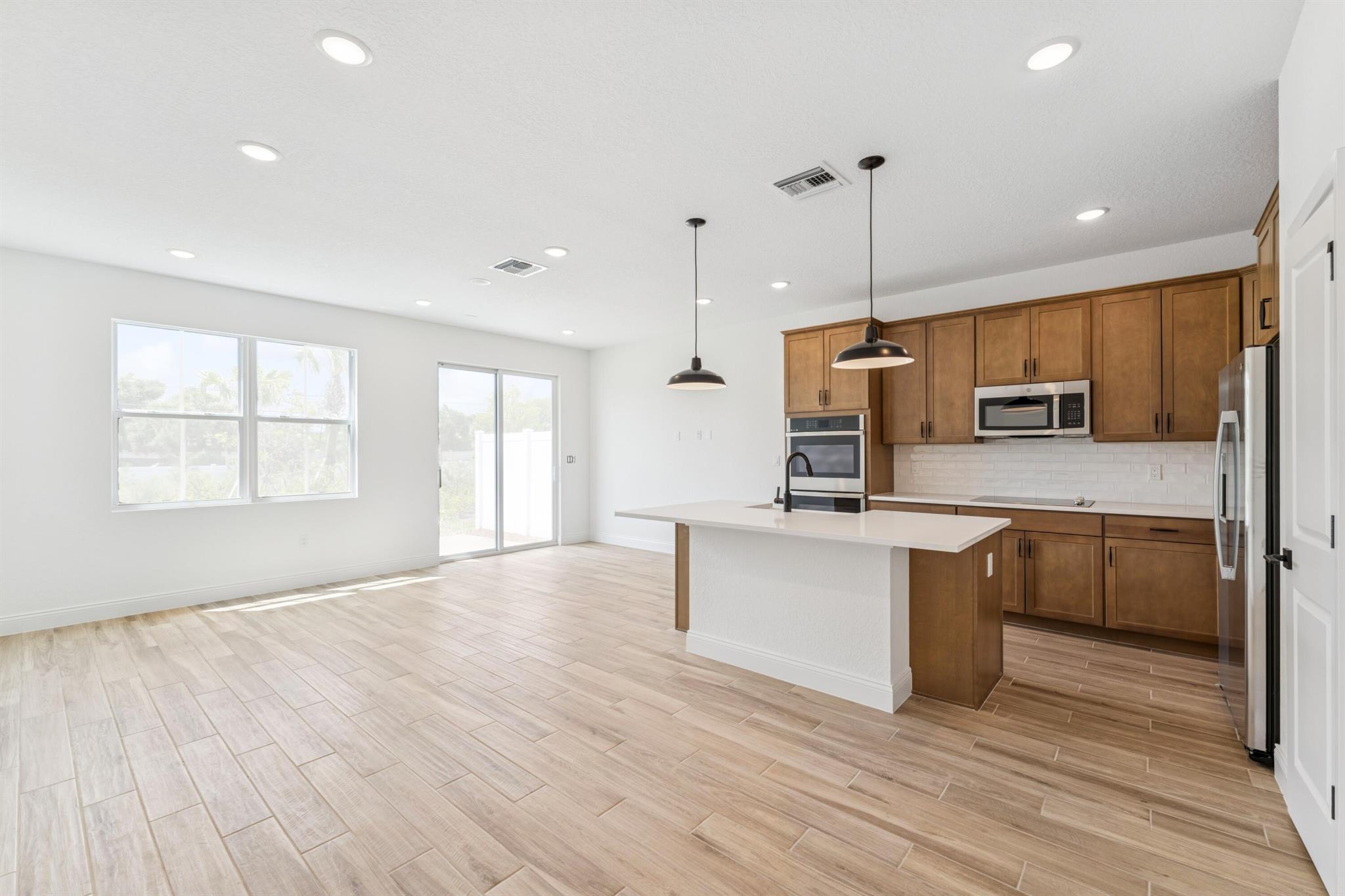 SALERNO RESERVE AT SHOWCA - Residential