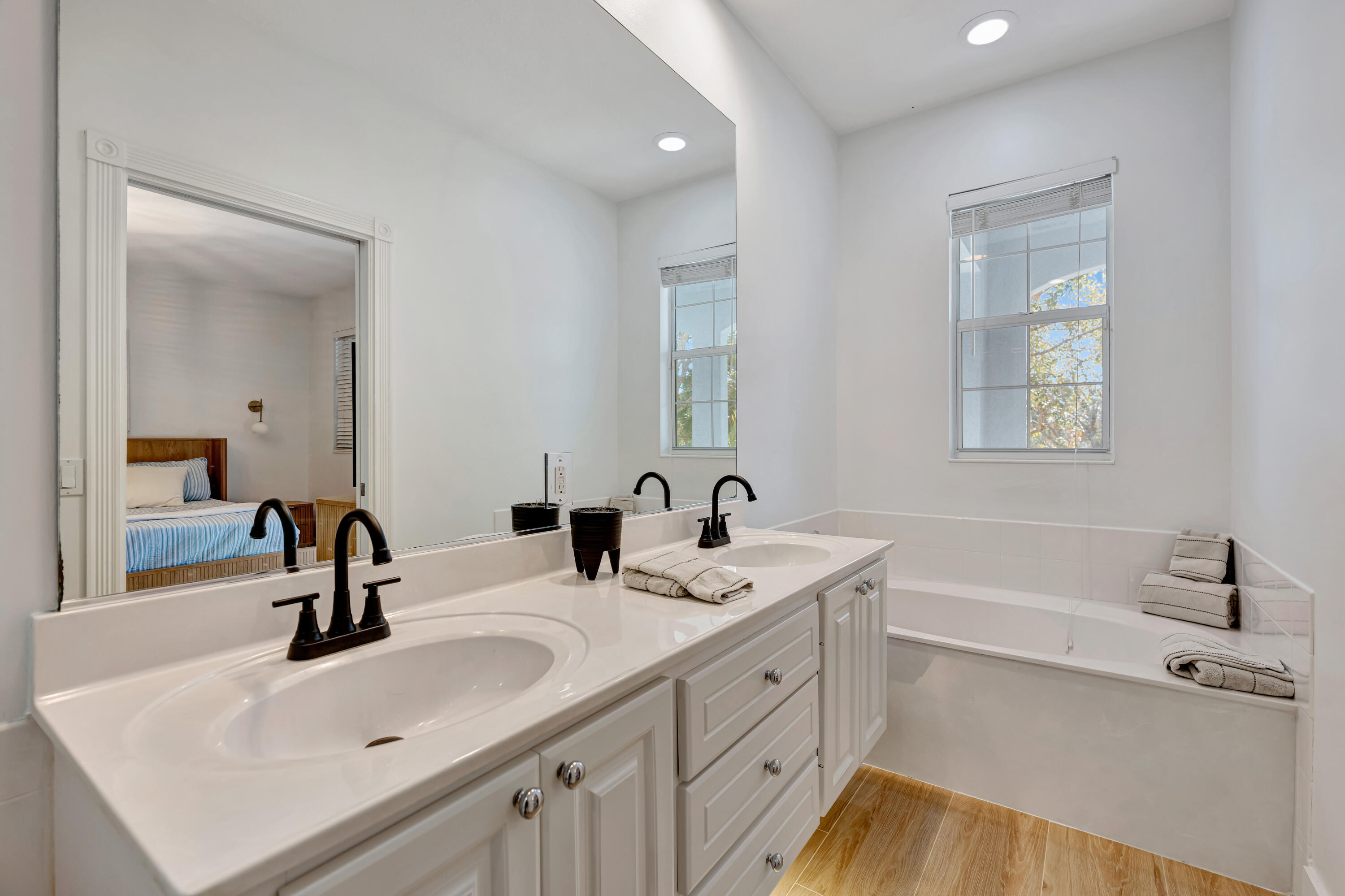 MARTINIQUE AT ABACOA 1 - Residential