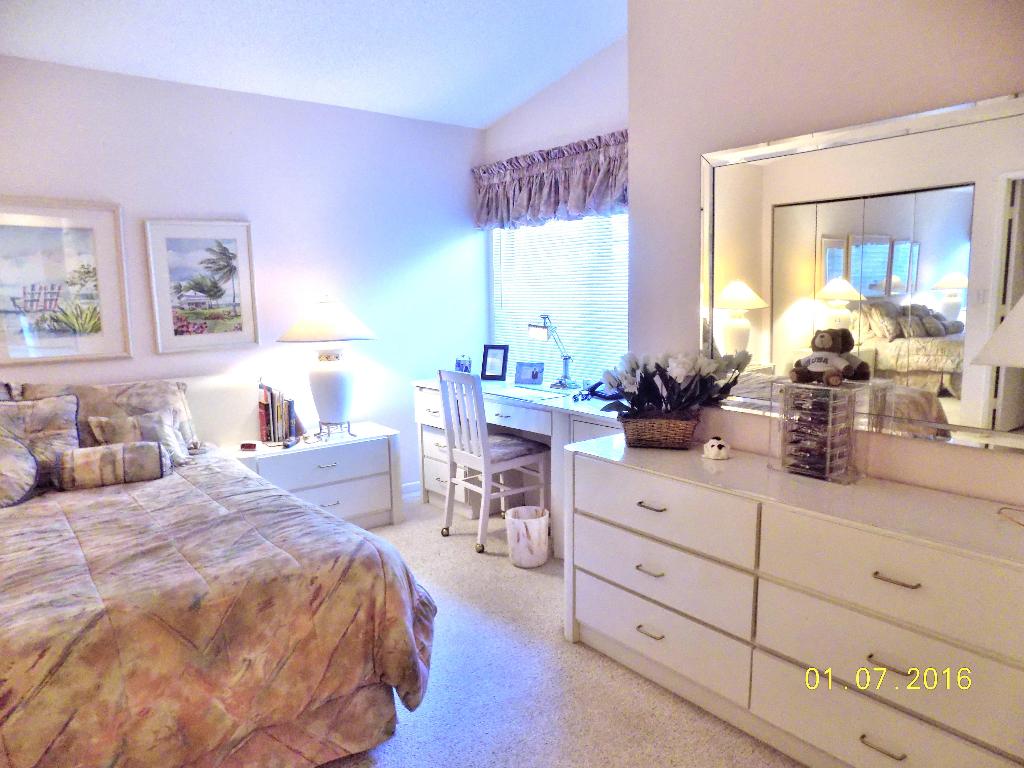 WHISPER WALK SEC D CONDO - Residential