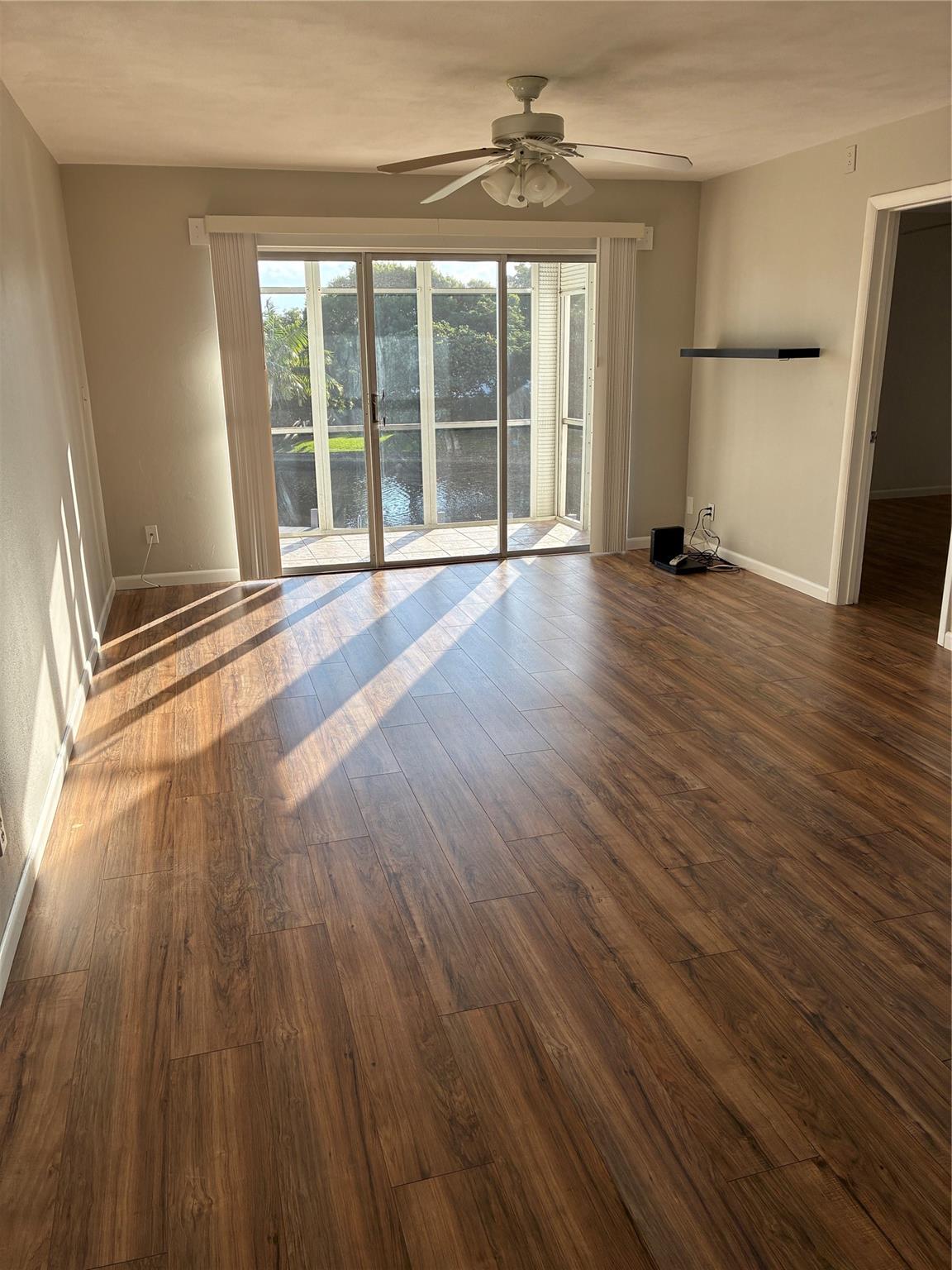 river shores - Residential Lease