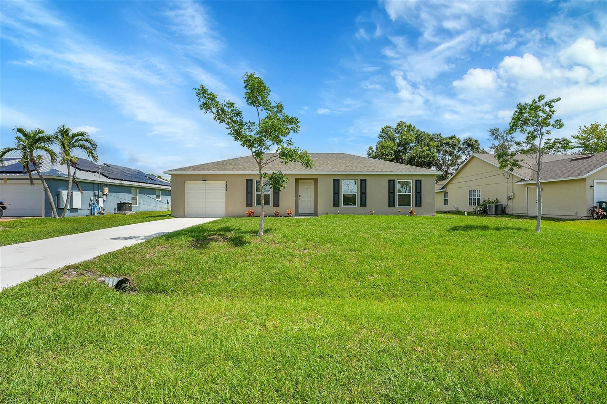 3-bedroom, 2-bathroom home built in 2023 in Port St. Lucie. This modern rental offers an open-concept floor plan with a bright living area, a contemporary kitchen with sleek finishes, and a spacious primary suite with a walk-in closet. Enjoy energy-efficient features, Hurricane Shutters, and an attached garage. The backyard provides space to relax or entertain. Conveniently located near shopping, dining, schools, and major highways. Don’t miss this opportunity—schedule your private tour today!