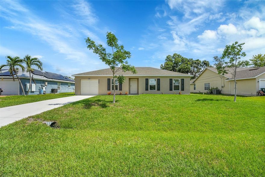 3-bedroom, 2-bathroom home built in 2023 in Port St. Lucie. This modern rental offers an open-concept floor plan with a bright living area, a contemporary kitchen with sleek finishes, and a spacious primary suite with a walk-in closet. Enjoy energy-efficient features, Hurricane Shutters, and an attached garage. The backyard provides space to relax or entertain. Conveniently located near shopping, dining, schools, and major highways. Don’t miss this opportunity—schedule your private tour today!