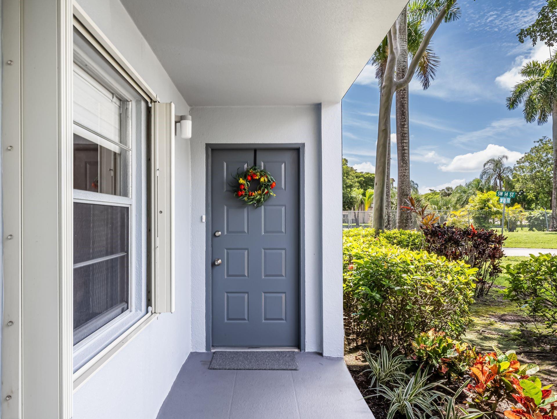 1401 SW 128th Ter 112H
