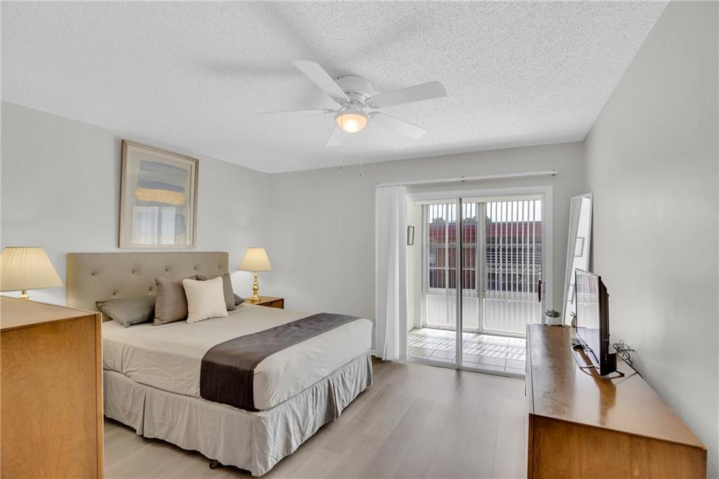 VISTA ROYALE PHASE IV BLDGS 83-111 - Residential