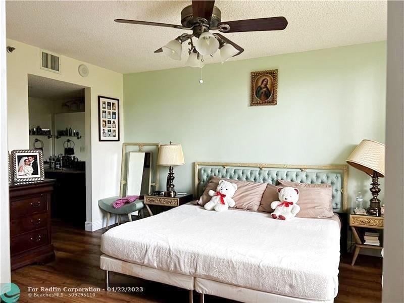 WELLESLEY PARK - Residential