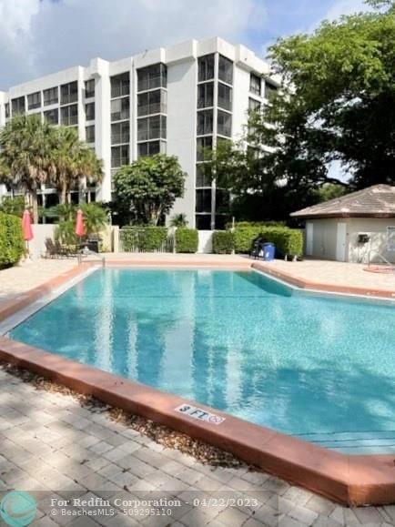 WELLESLEY PARK - Residential