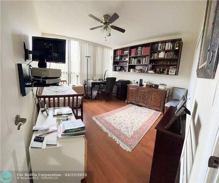 WELLESLEY PARK - Residential