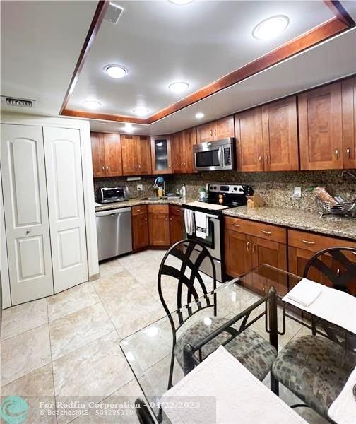 WELLESLEY PARK - Residential