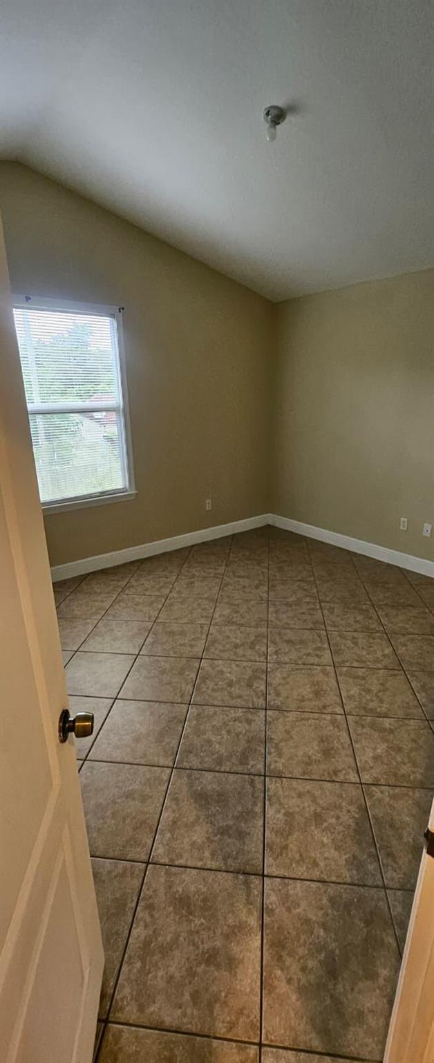 KENWOOD - Residential Lease